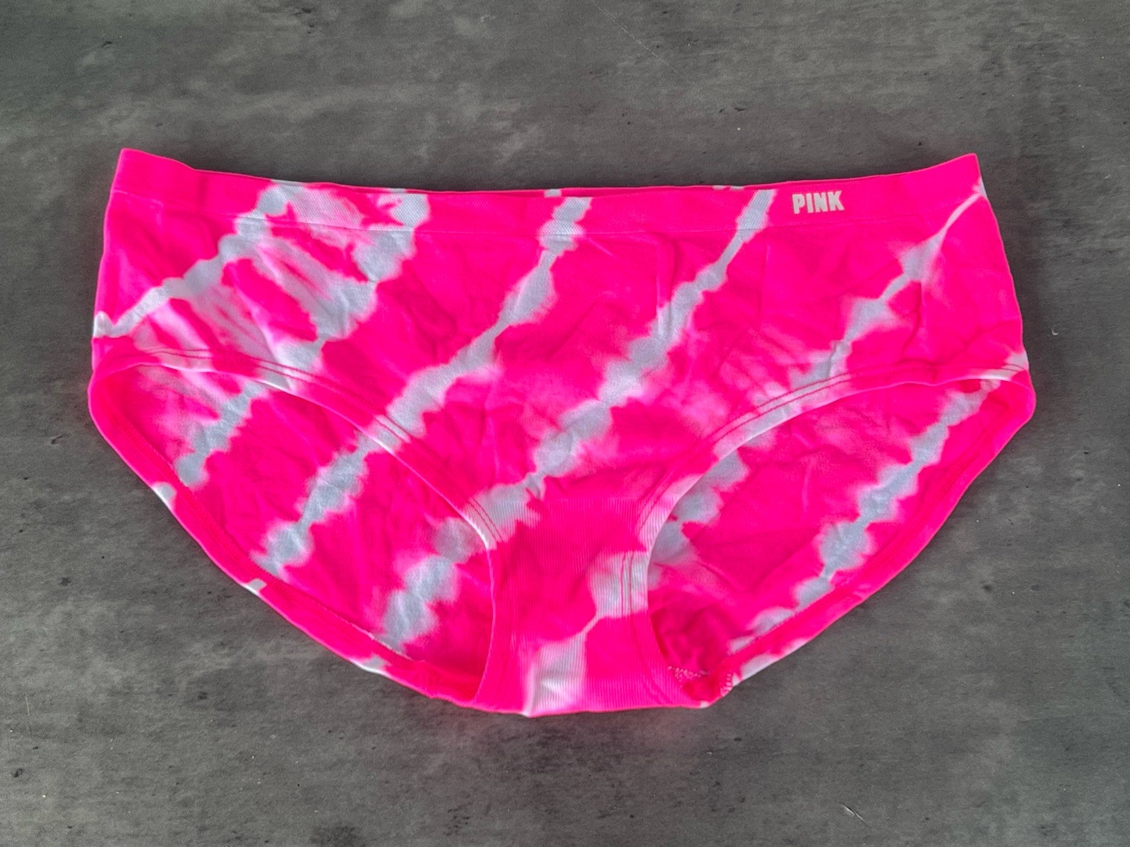 UNIQUE VICTORIAS SECRET PINK YOGA TIEDYE HIPSTER PANTY M NEON M NEW RARE