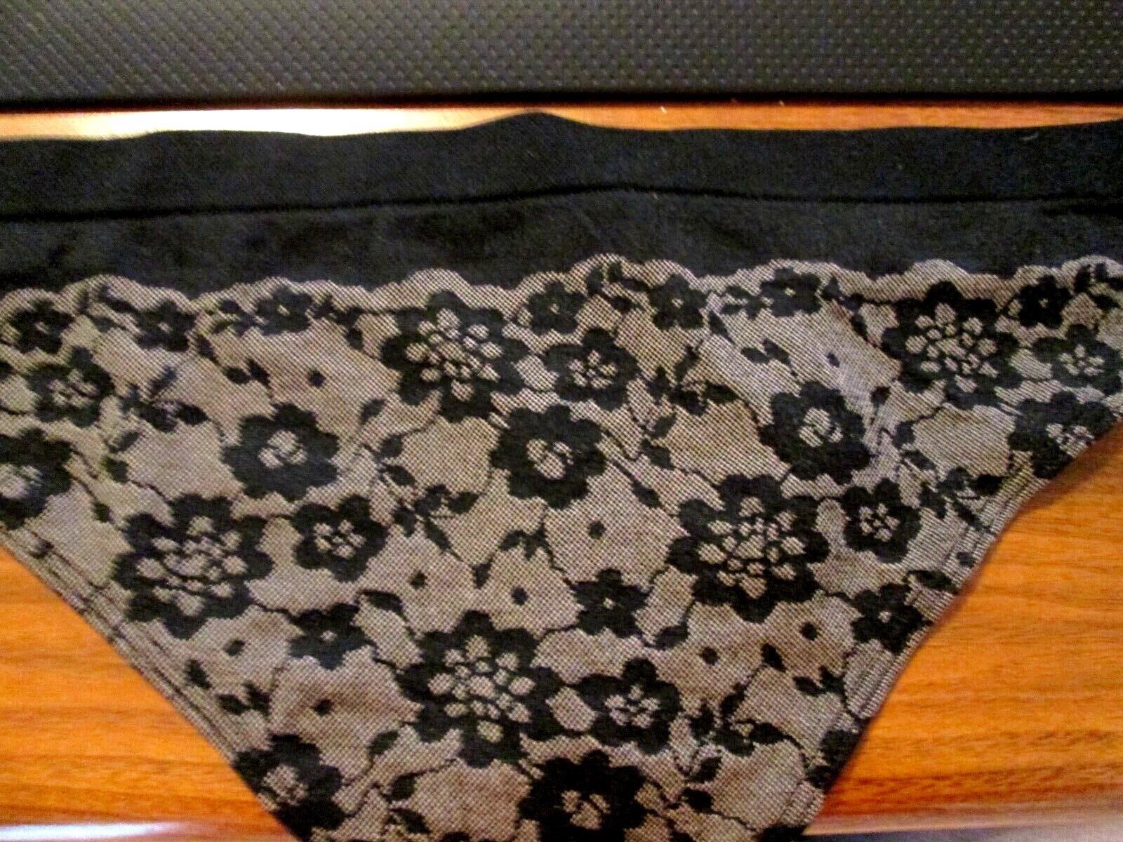 New💖Victoria’s Secret Thong 💲Discounts on 2+💲XS,S,M,L,XL💖Seamless💖