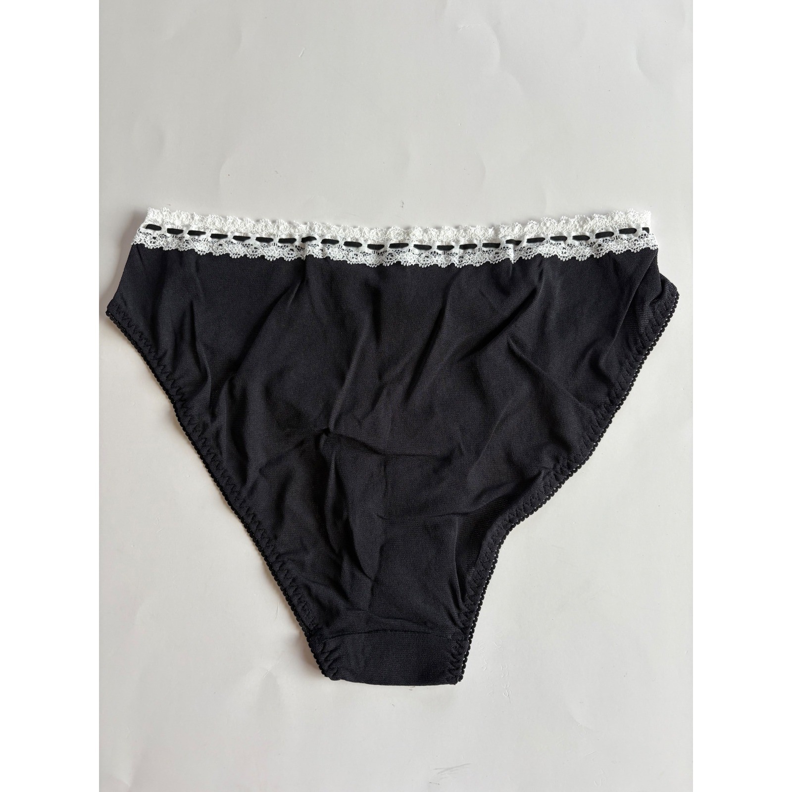 Intimately Free People Black Lace Trim Bikini Panties So Sweet Bikini Medium NEW