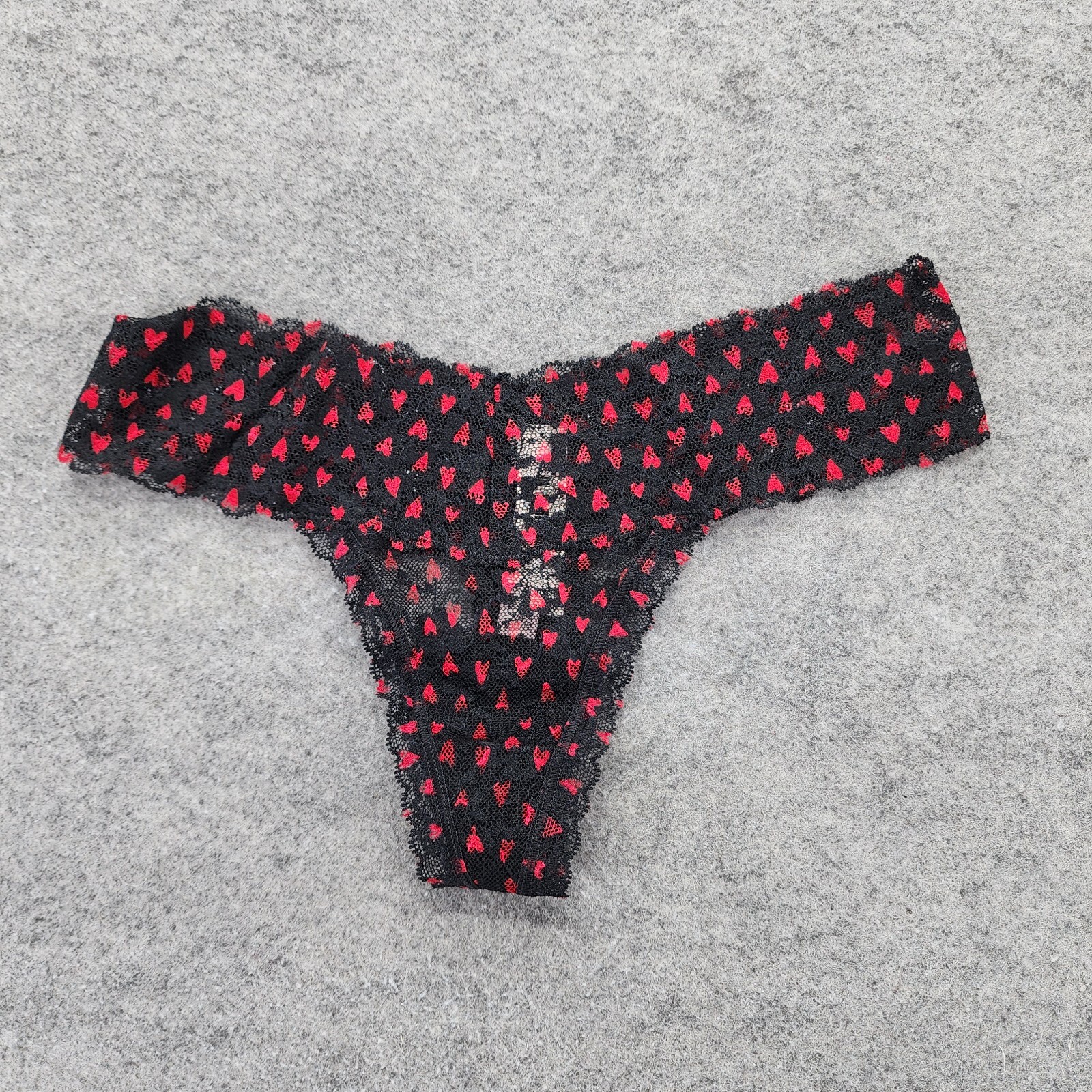 Victoria Secret Panties Womens Small Black Lace Thong Red Hearts