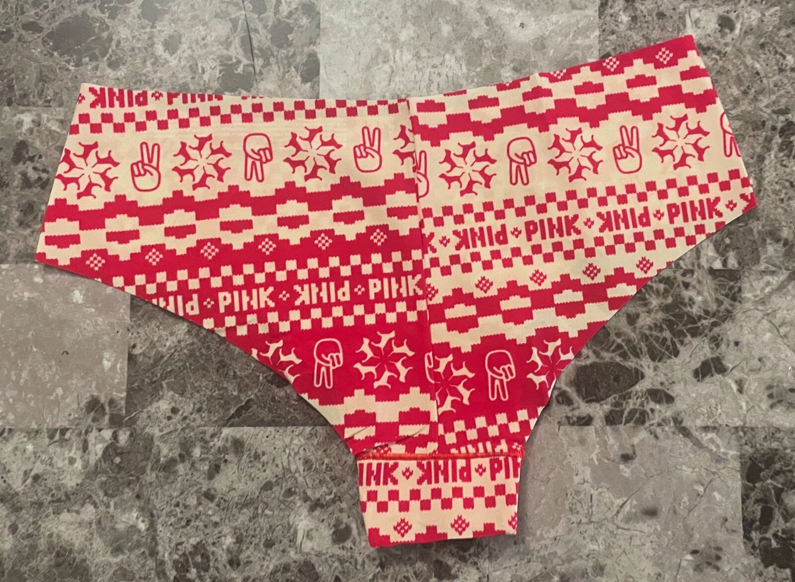 NWOT VICTORIA’S SECRET PINK RED FAIR ISLE DOG PEACE NO SHOW CHEEKSTER PANTIES