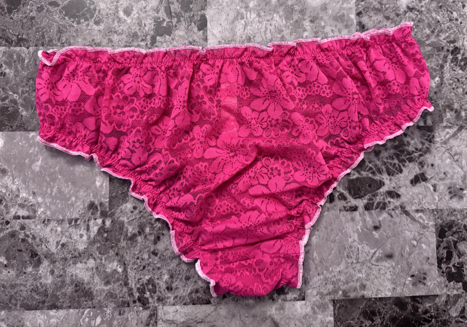 LOVESHACKFANCY VICTORIA’S SECRET PINK LACE BOW RUFFLE BLOOMER CHEEKY PANTIES