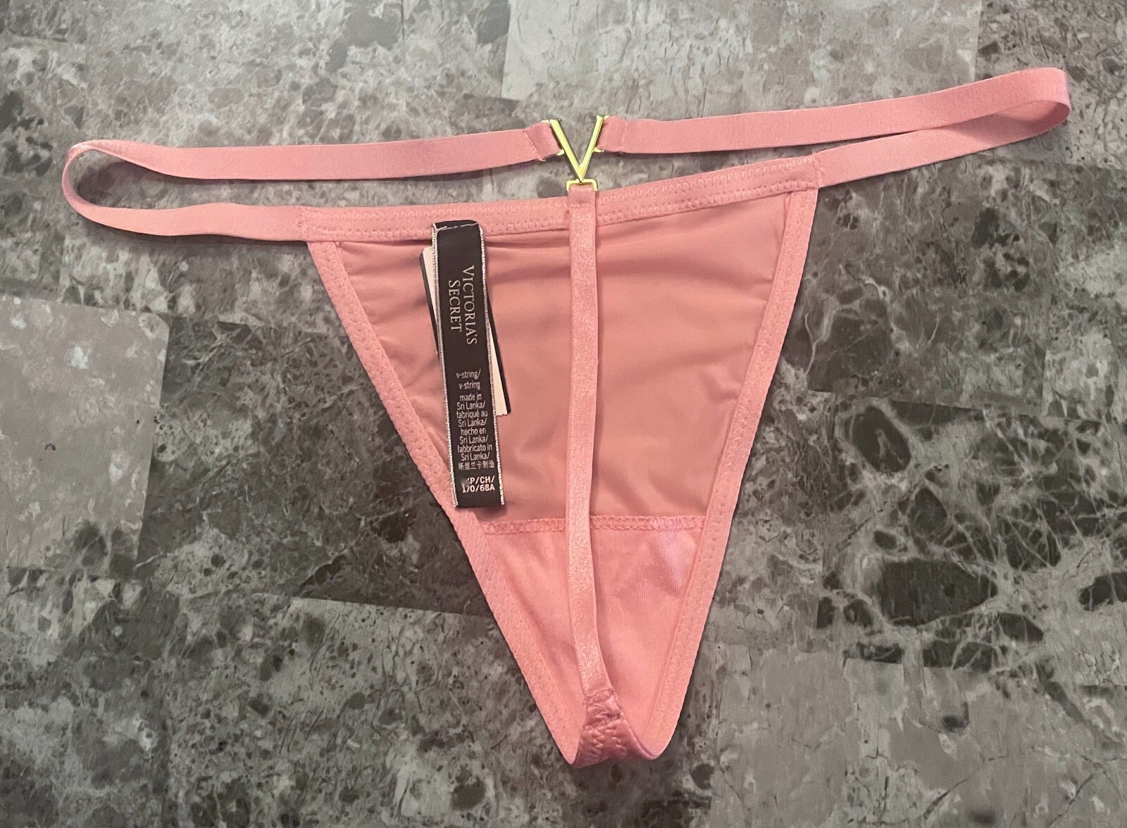 NWT VICTORIA’S SECRET PINK SATIN SMOOTH GOLD V HARDWARE BACK V STRING PANTIES