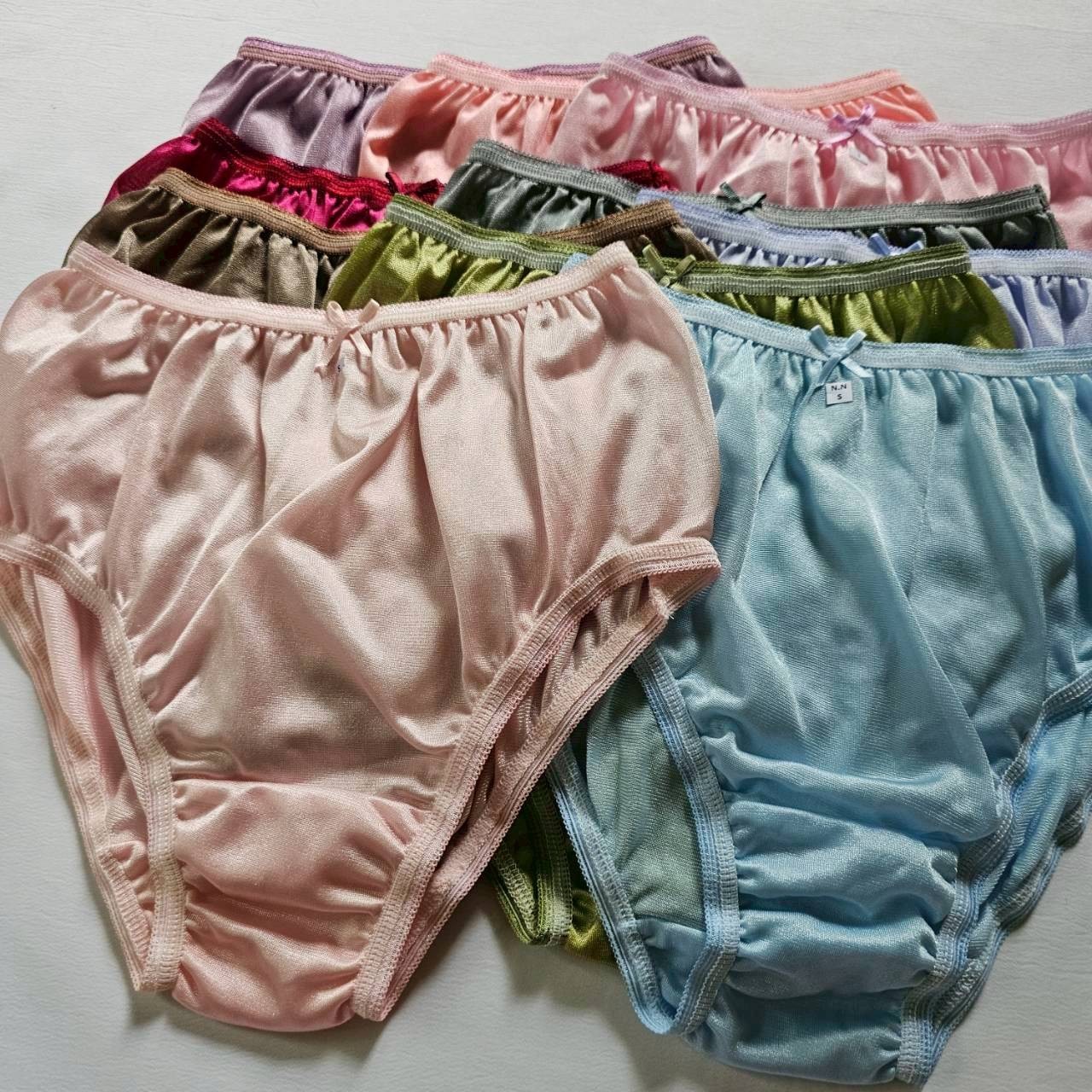 10pcs Underwear Women Nylon Panties Silky Light Soft Briefs High Waist 24″-28″ S