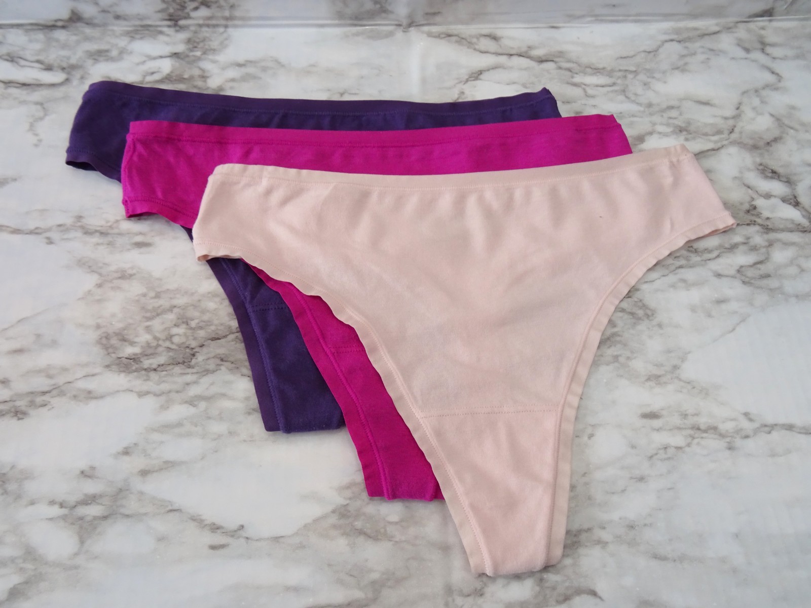 Natori 771346# Cotton Women’s Bliss Bare Cotton Thong Panties 3-Pack US Size S