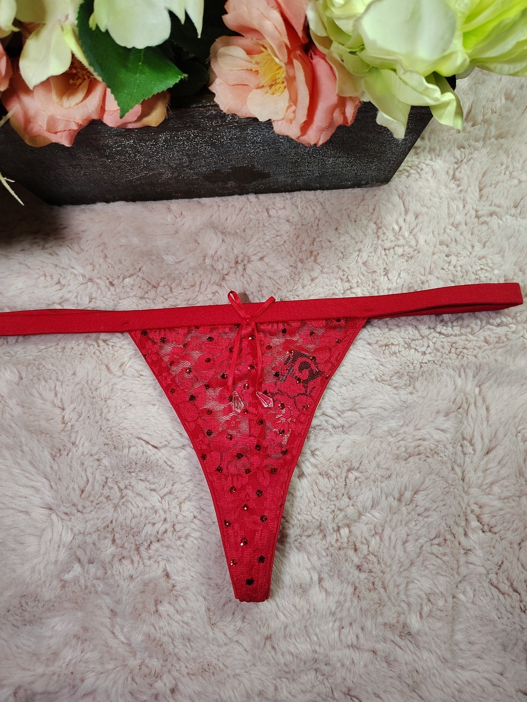 Vintage Victoria’s Secret Sexy Little Things Minimalist Sparkle Lace Thong SML
