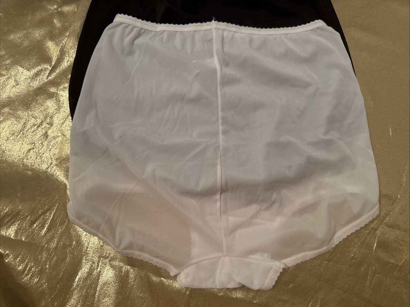 NEW 2 Pair Bali Skimp Scamp Briefs Panties #2633 One Black One White Size XL/8