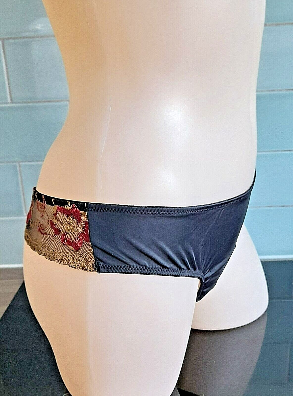 Panache Black Porcelain Oasis Thongs With Red/Gold Embroidery