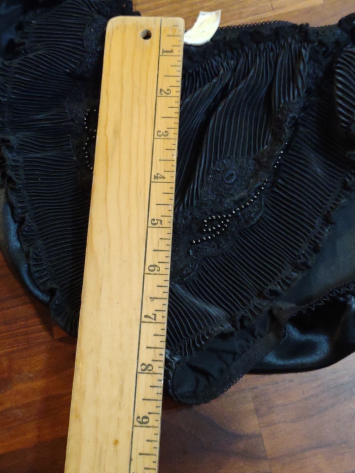 Vtg Victoria’s Secret Silky Black Ruched Beaded Bikini Panty L/7 Gold Label