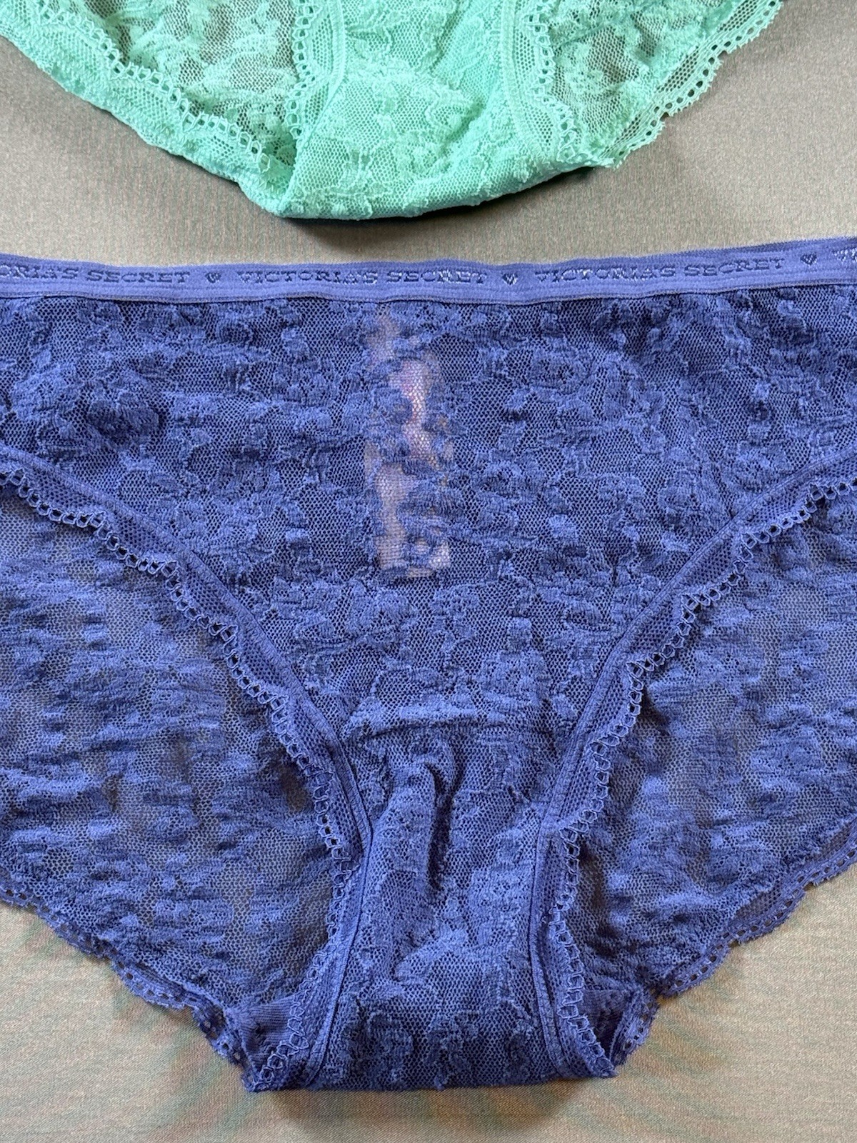 VTG Victoria’s Secret Lace Bikini Panty Lot Of 3 Blue Green 2014-2015 Large