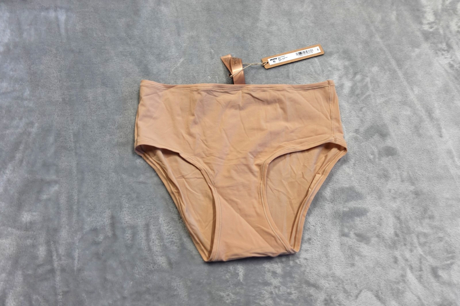 Skims Large Clay Fits Everybody Brief NWT