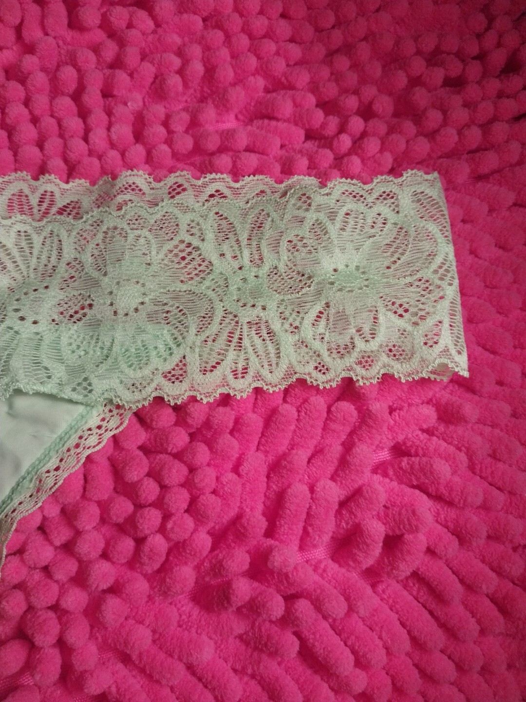 No Boundaries Thong Size Small 3-5