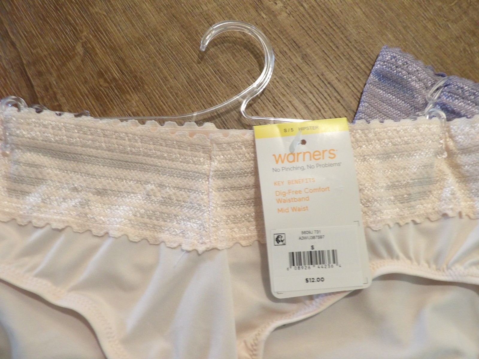 Lot of 4 Warners Hipster Womens S/5 Stretch No Pinch Dig-Free Waistband Panties