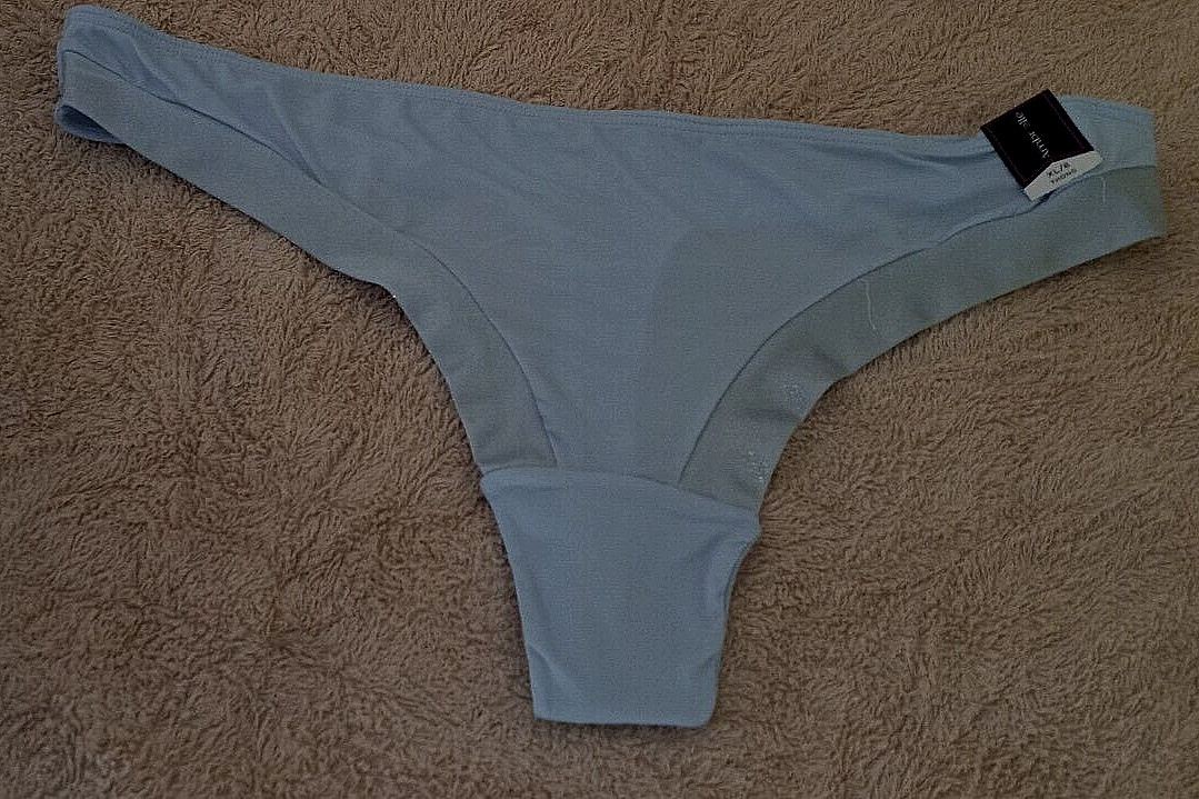 Ambrielle 85% nylon, 15% spandex solid “Glacial Blue” thongs Size XL