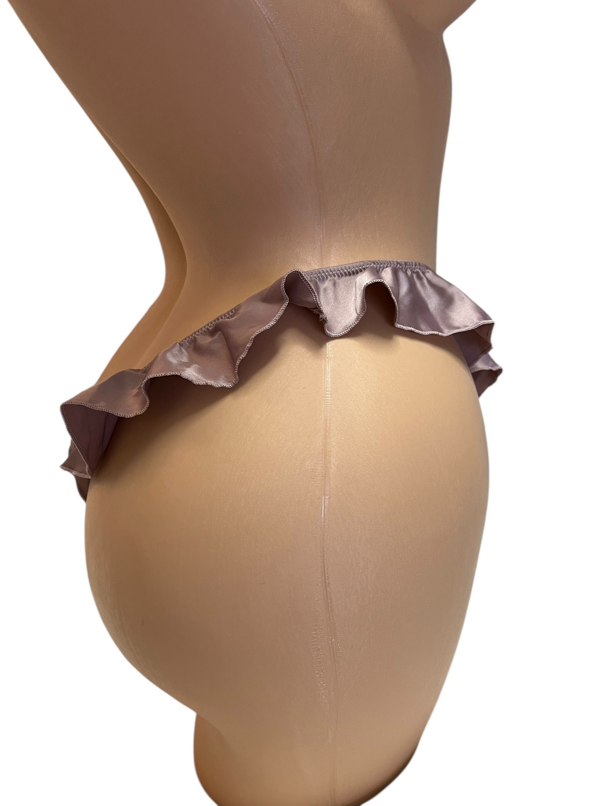 Victoria’s Secret Satin Ruffle Thong Panty Large “Love Victoria” Rose  Mauve NWT