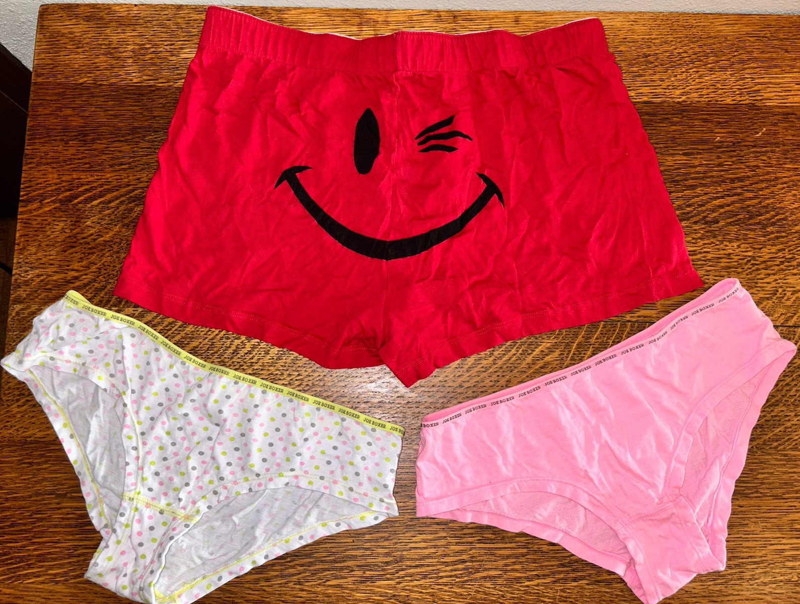 Y2K Joe Boxer Hipster Panties and Smiley Face Lounge Shorts Women’s 6 / M