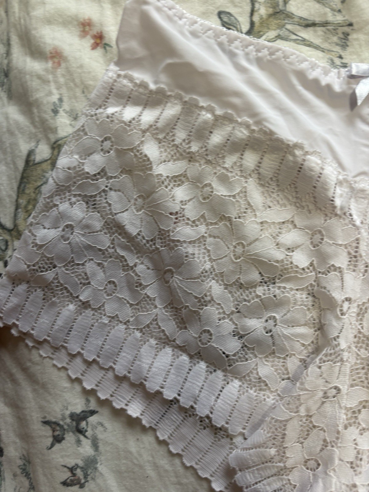 White Floral Lace Mini Stretchy Boyshort Shorts Panties With Small Bow Detail L
