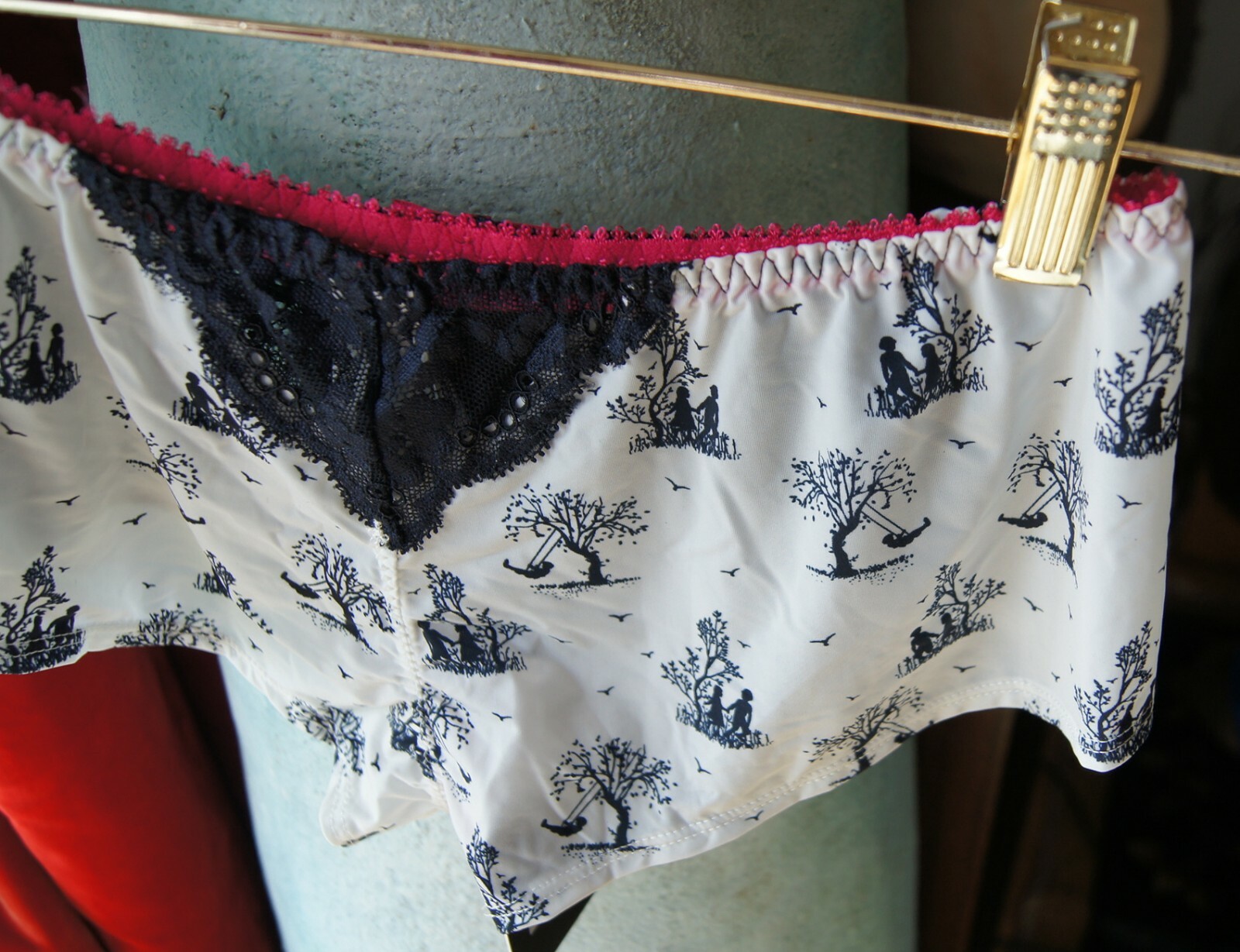 Hot Milk White/Black “Confidence Is Radiance” Toile de Jouy And Lace Shorts