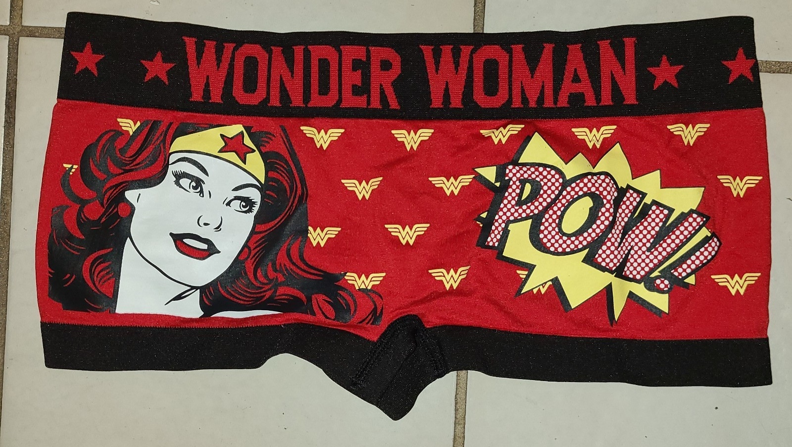 DC COMICS WONDER WOMAN SUPER HERO RED BOYSHORT SEAMLESS PANTY M (6)