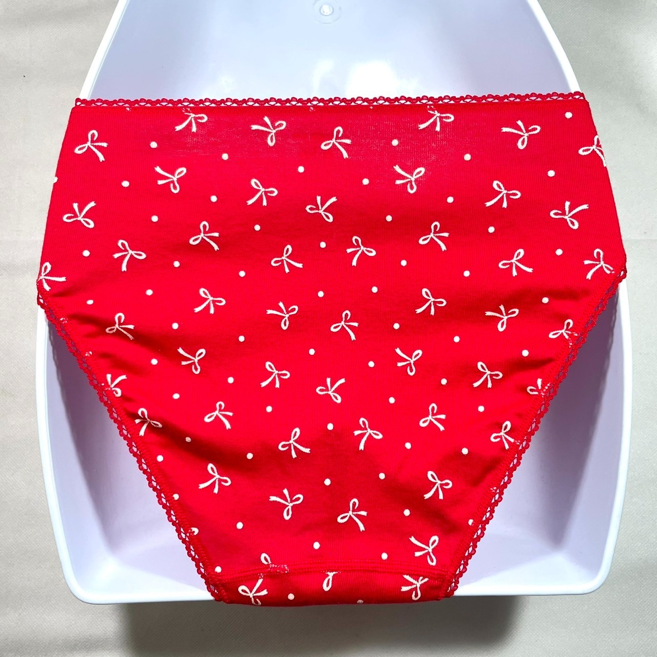 NWT Charter Club Women’s M High-Cut Bikini Panties 2-Pack, Red Holiday Bow Print