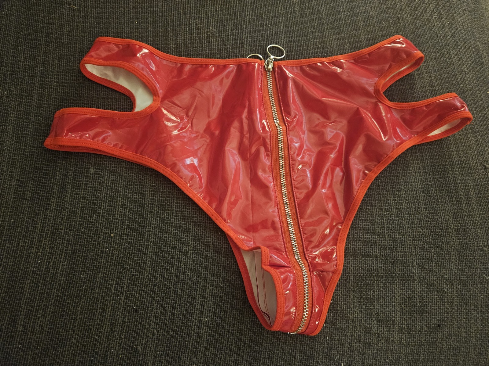 Red Panty Shiny With Zipper