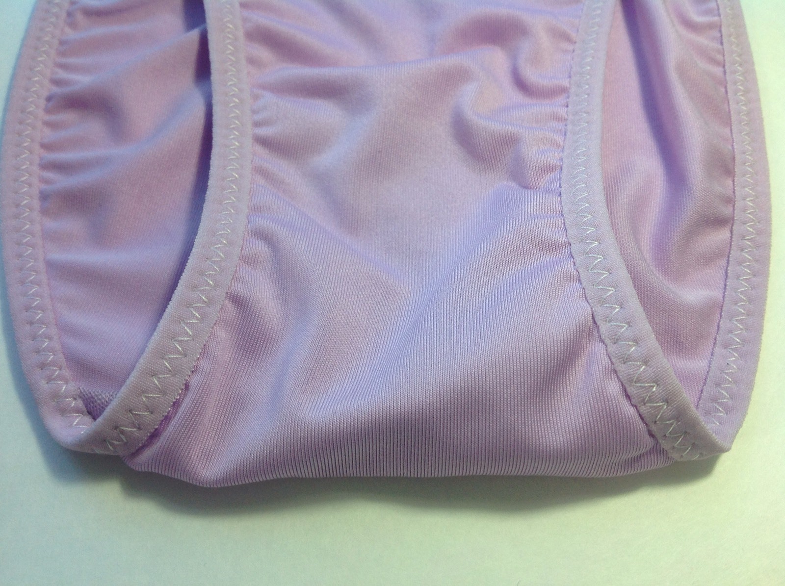 Women Panties,Bikinis Size S. Small Lavender Soft Silky W/Net&Decoration