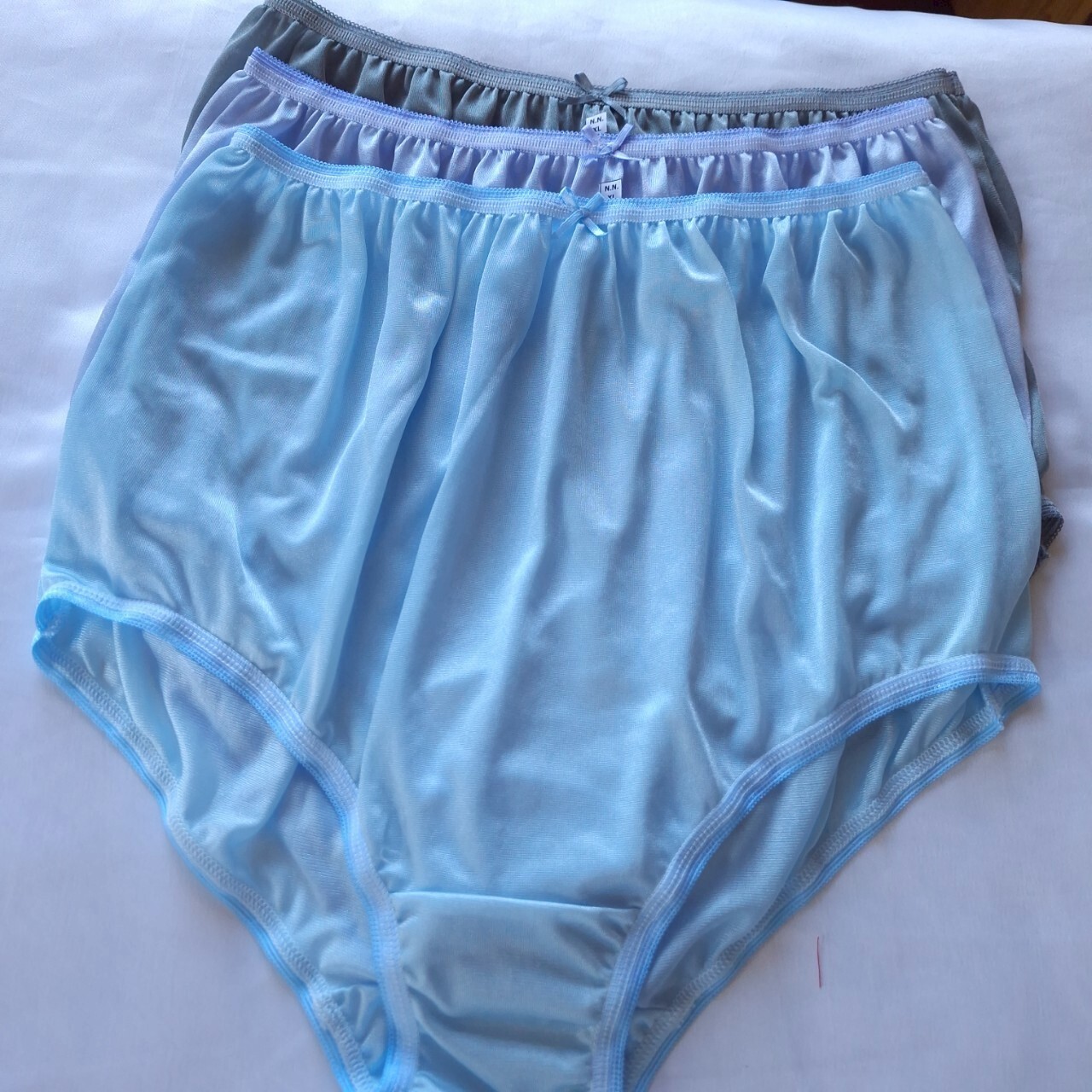 5 Large Underwear Soft Silky Nylon Smooth Briefs Woman Man High Waist 42″-50″