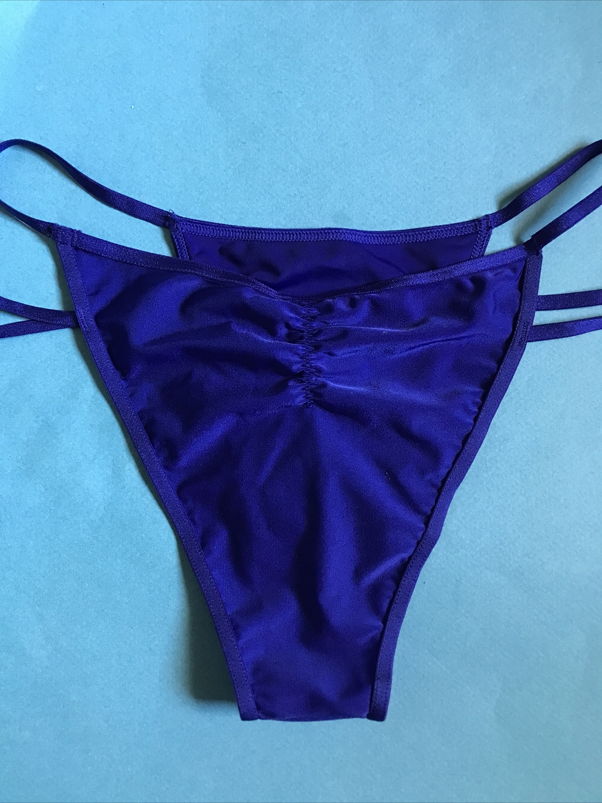 Victorias Secret Very Sexy Itsy Bottom – XS – NWT