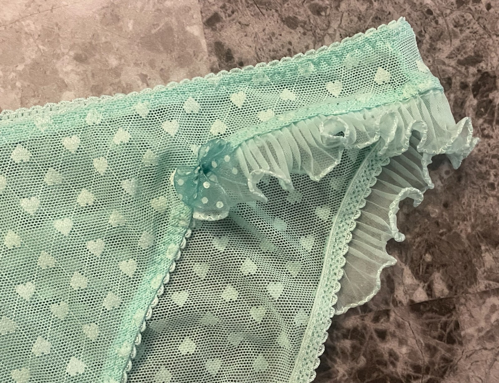NWT VICTORIA’S SECRET M GREEN HEART MESH SHEER RUFFLE BOW RARE BIKINI PANTIES