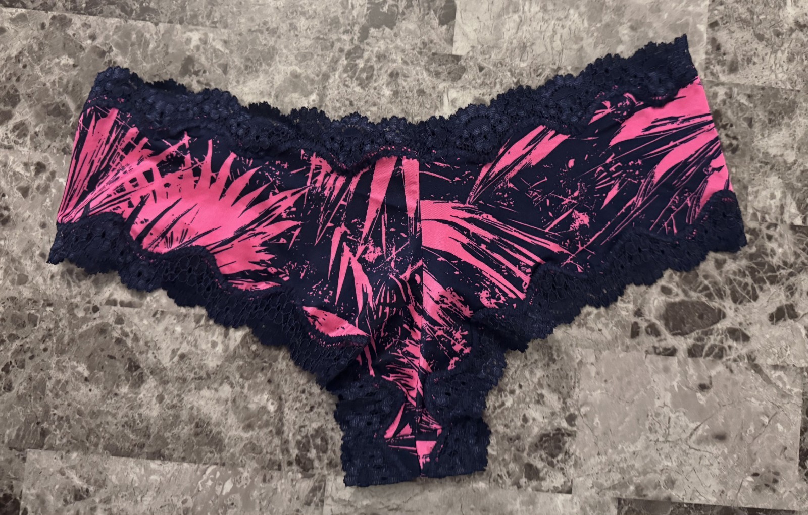 VICTORIA’S SECRET M SATIN SMOOTH NAVY BLUE PINK PALM LACE RARE CHEEKY PANTIES