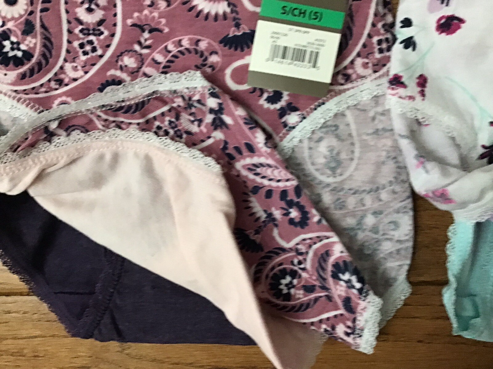 New Secret Treasures Bikini Panties Lot of 6, Small (5). Cotton Polyester (G1)