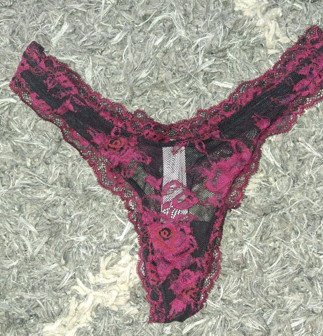 VS 2 tone Lace High Leg Thong NEW SIZE Large