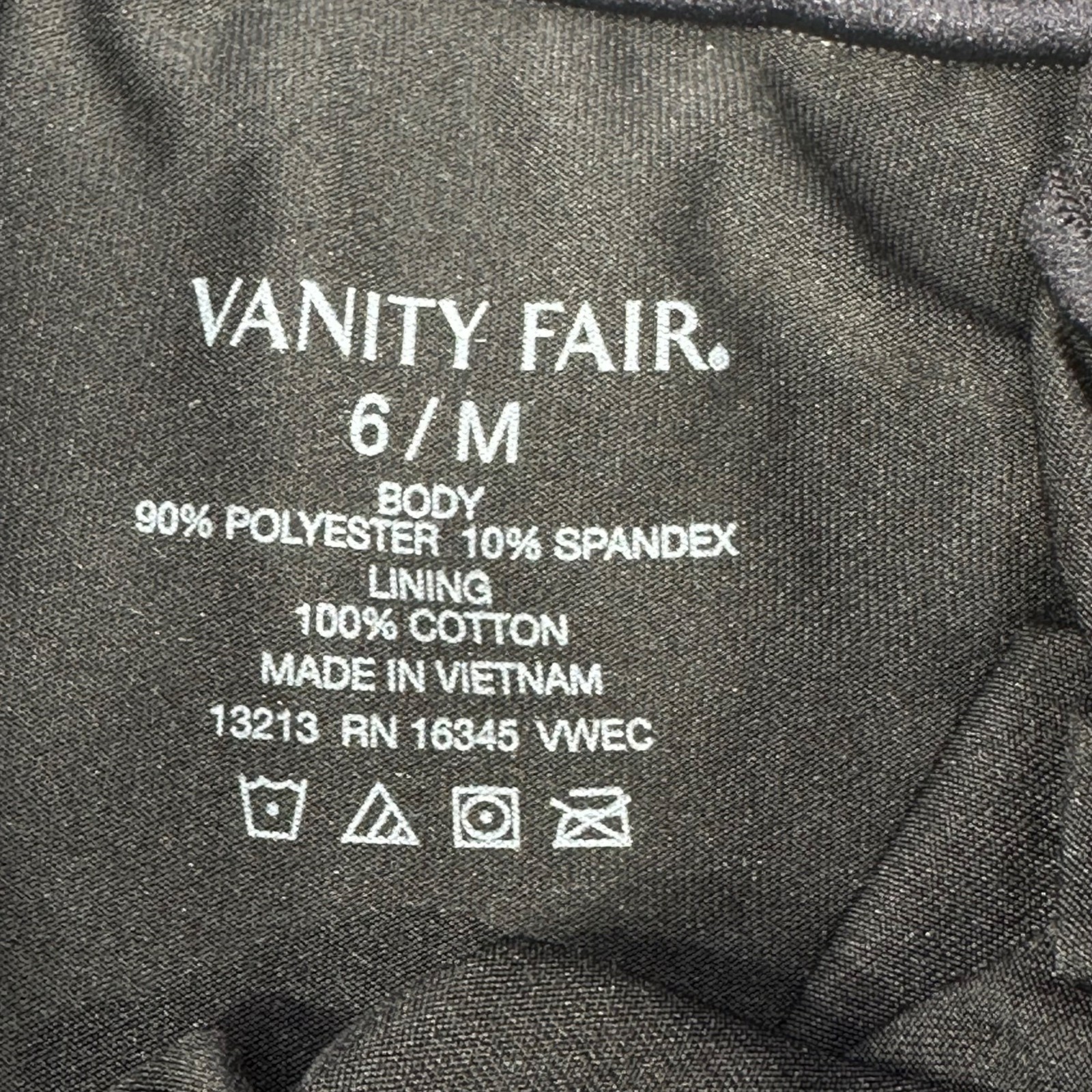 Vanity Fair Women’s Size Medium 6 Panty Brief Beyond Comfort Black New With Tags
