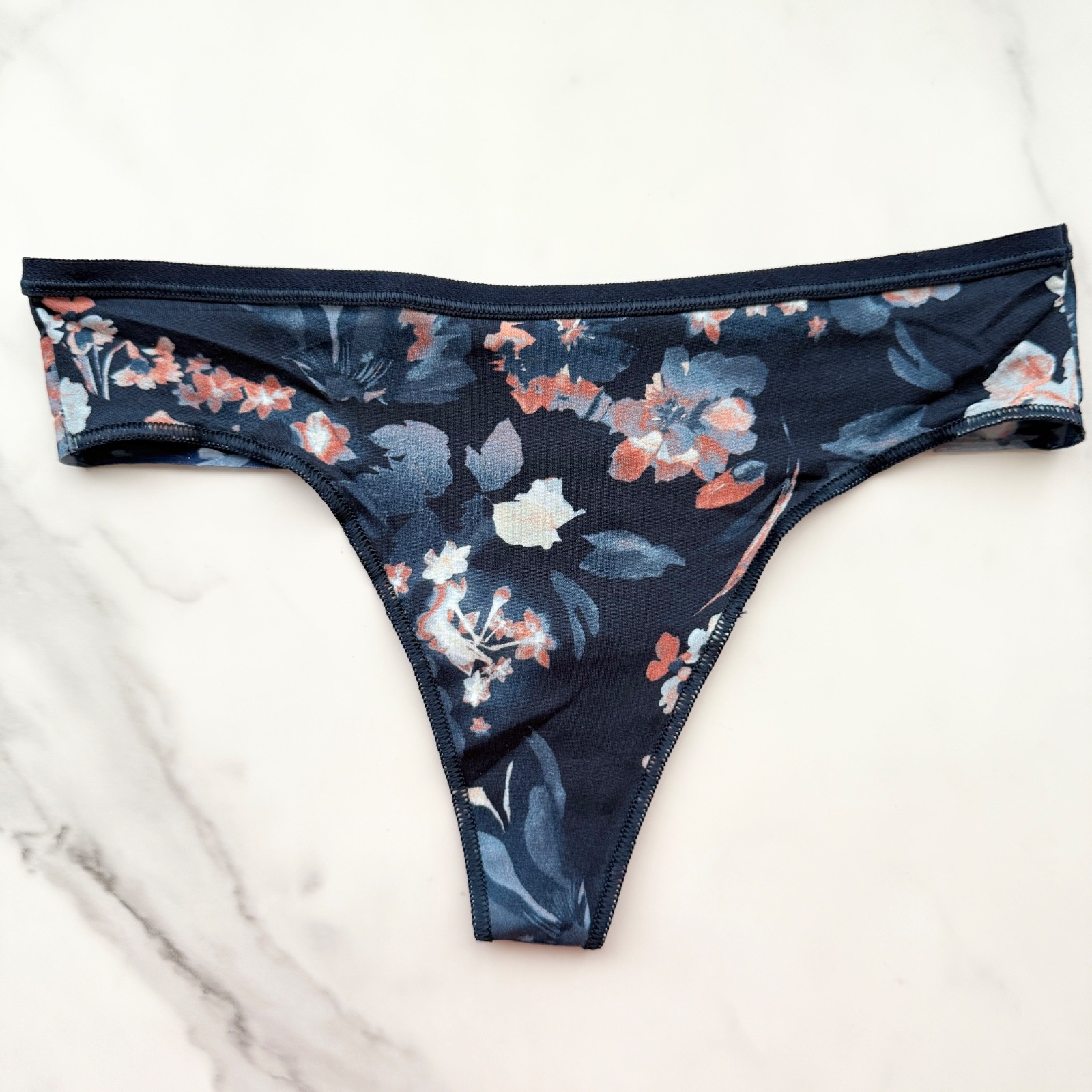 Soma Vanishing Edge Microfiber Thong Panty Phantom Floral M Navy SZ XS/L/XL