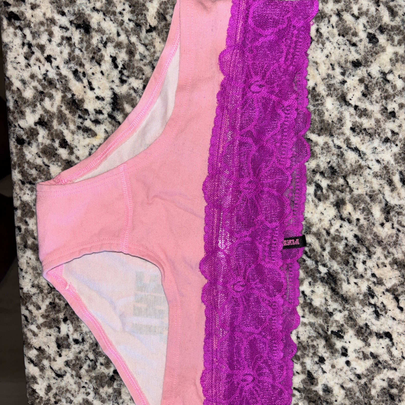 VS PINK VINTAGE Y2K LIMITED EDITION LACE TRIM PANTY S