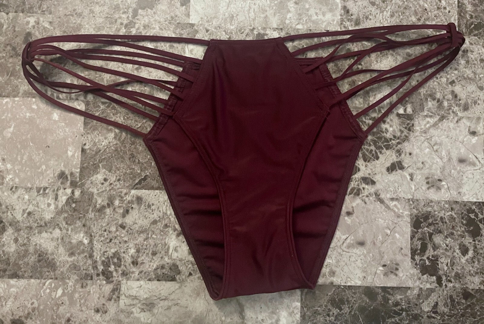VICTORIA’S SECRET L MAROON BURGUNDY SATIN SMOOTH STRAPPY RARE CHEEKINI PANTIES