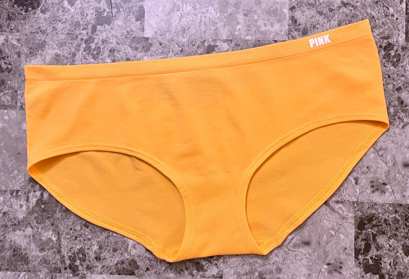 NWT VICTORIA’S SECRET PINK ORANGE BLACK BATS HALLOWEEN SEAMLESS HIPSTER PANTIES