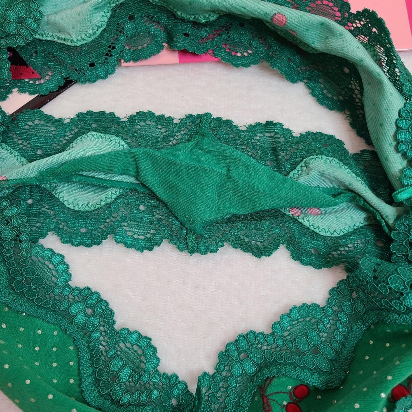 VTG VS Sexy Little Things Smooth Micro Lace Classic Cheeky Panty Size M