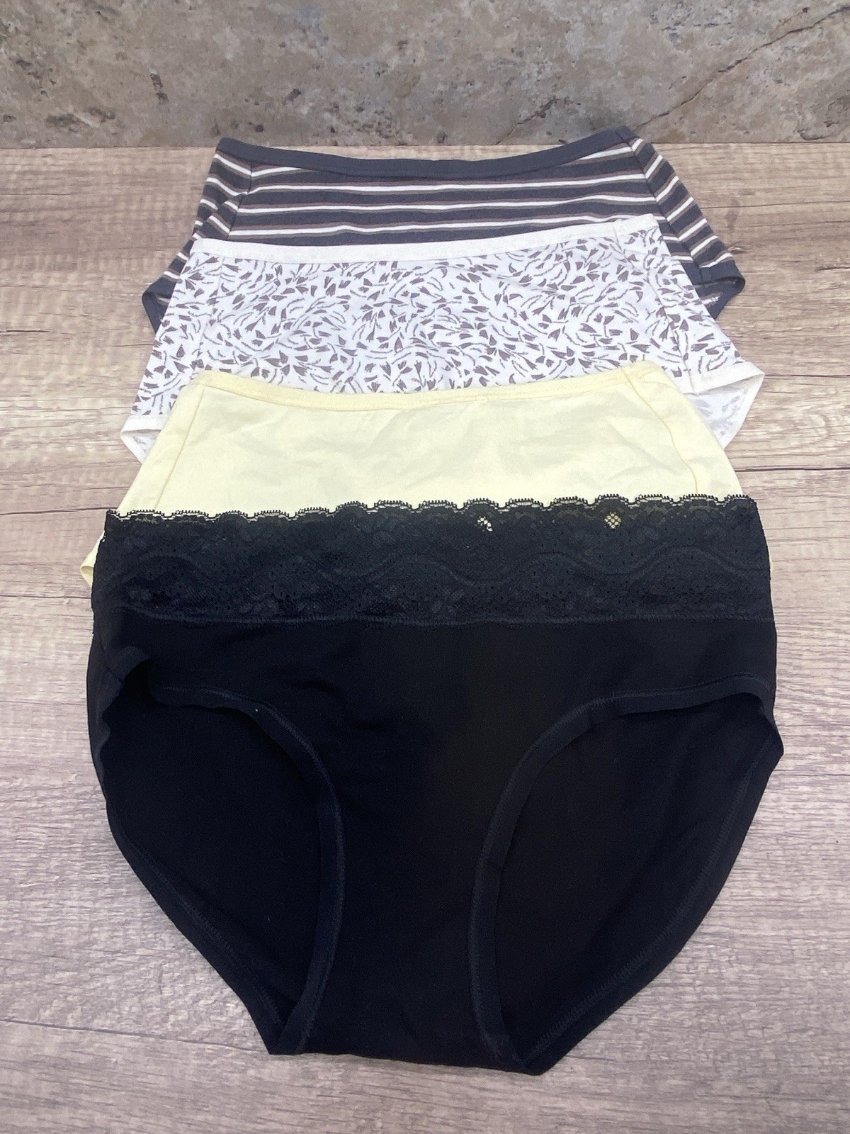Pact Organic Cotton Boyshorts Briefs 4 Pack Women’s Size XS Color Mix