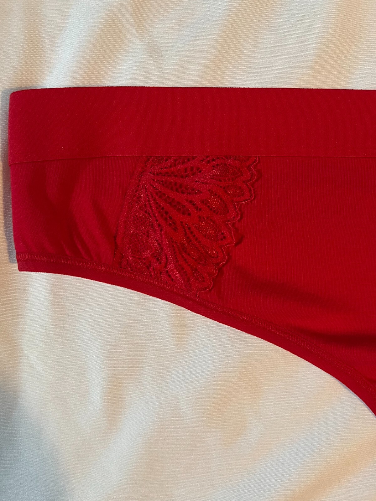 Lane Bryant Cacique Red Cotton Thong Panty w/ Lace Wide Waistband 26/28 (1272)