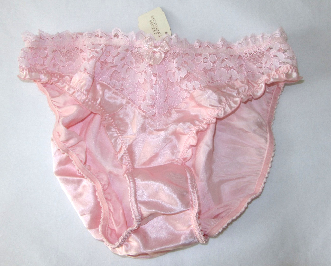 Vintage Victoria’s Secret 100% Silk Lace Bikini Panty – Light Pink, Medium, New