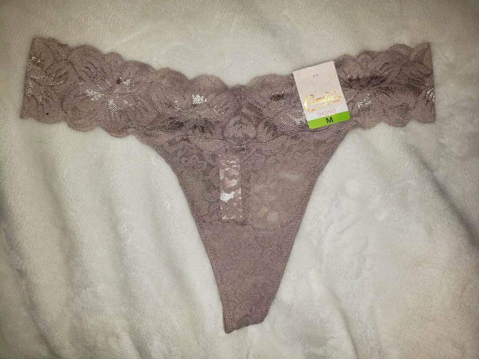 Candie’s – Women’s Thong M