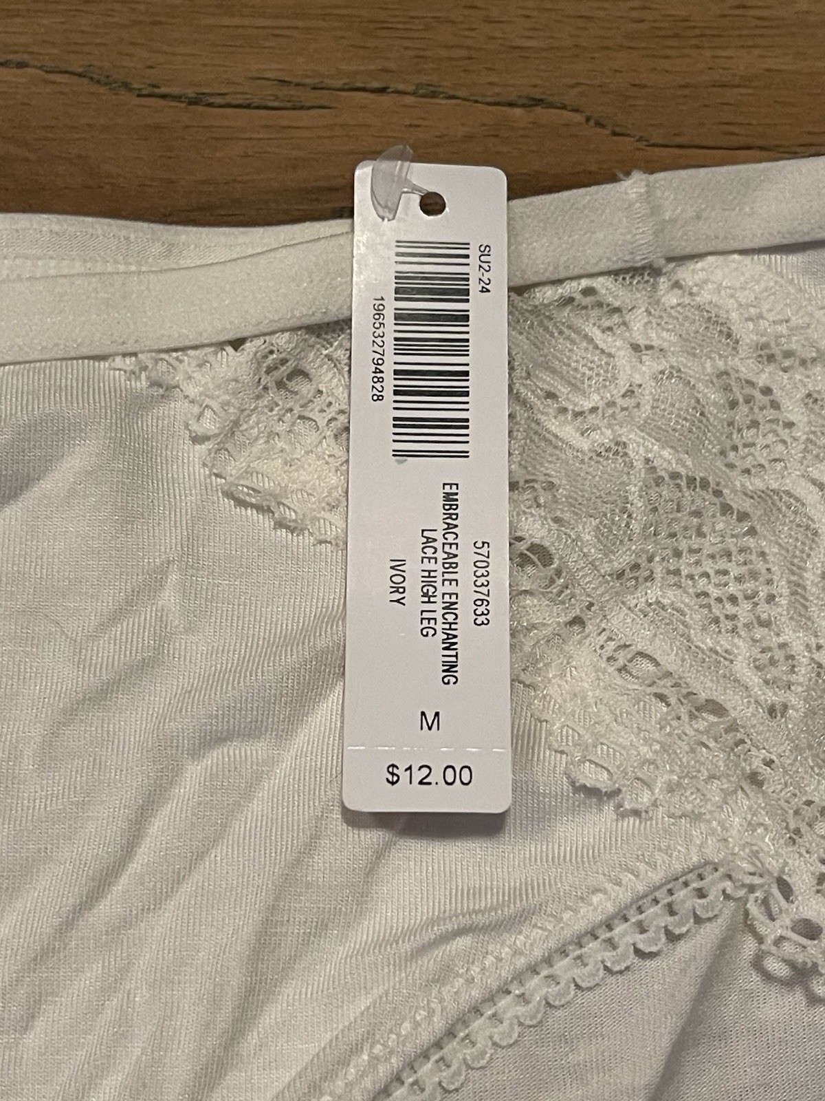Soma Intimates Embraceable Lace High Leg Ivory Panties NWT MSRP: $12.00 ~ Medium