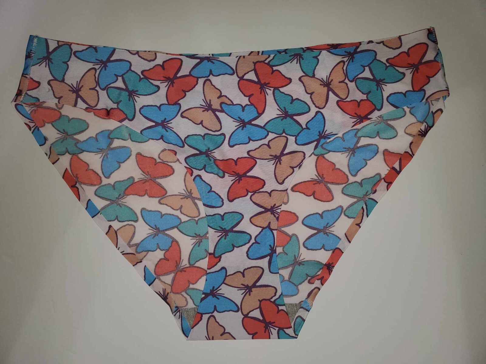Seamless Panty Low Rise Briefs Silky Cute Breathable Stretchy Sexy Size M 🔥