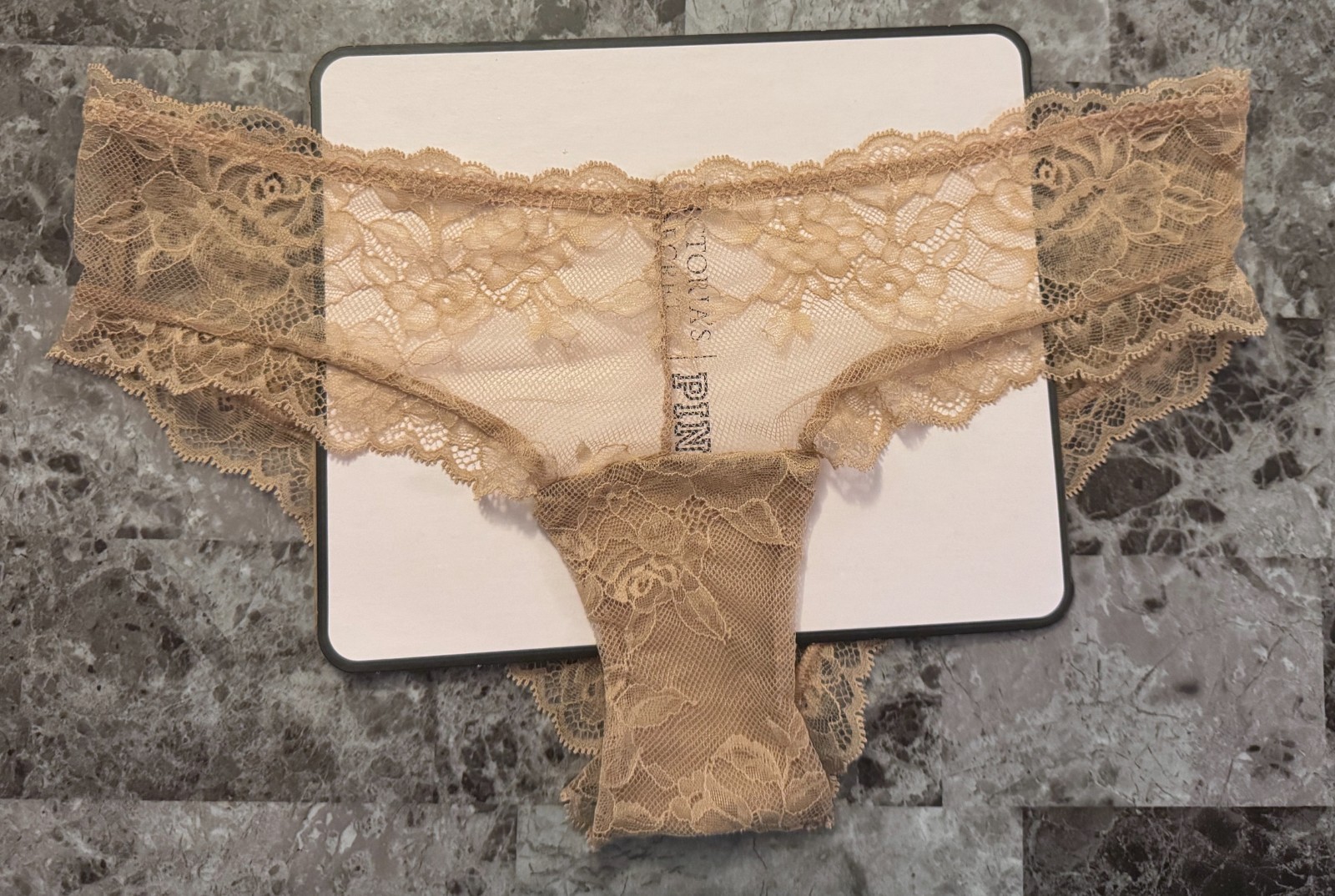 NWT VICTORIA’S SECRET M BEIGE NUDE FLORAL LACE STRETCH HIGH LEG CHEEKY PANTIES