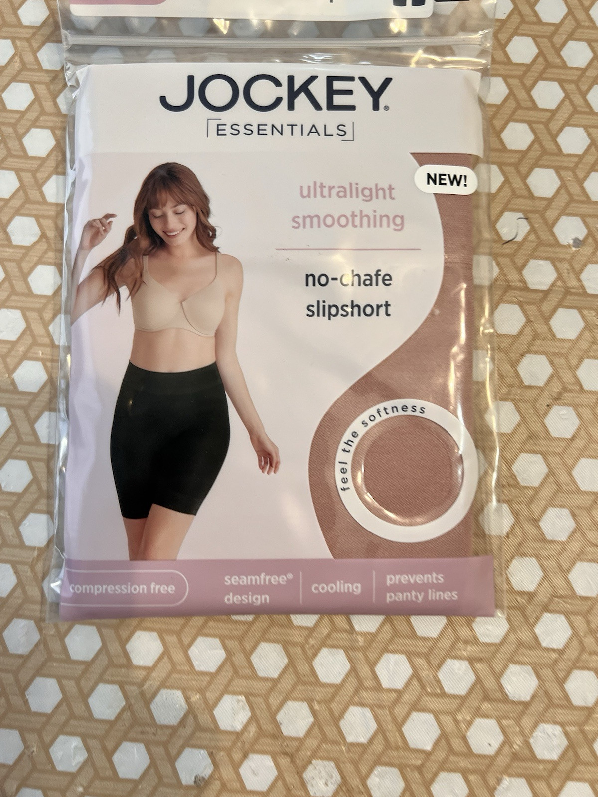 Jockey Essentials Seamfree Smoothing No-Chafe Slipshort Light Size 4XL Women