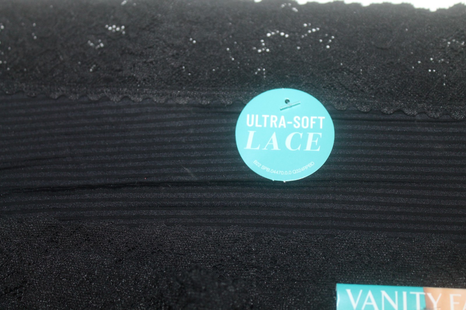 2 Pair Vanity Fair Radiant Collection Size 5 XL Black Light & Luxe Lace Hi Cut