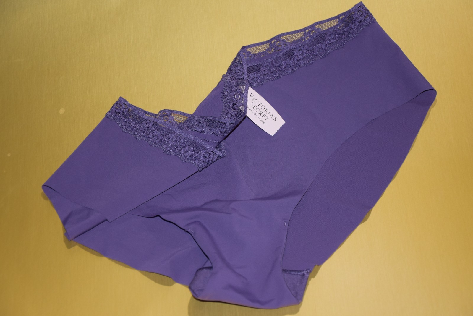 VICTORIA’S SECRET Hip hugger Culotte Classique Panty VS Purple L – Ships Free