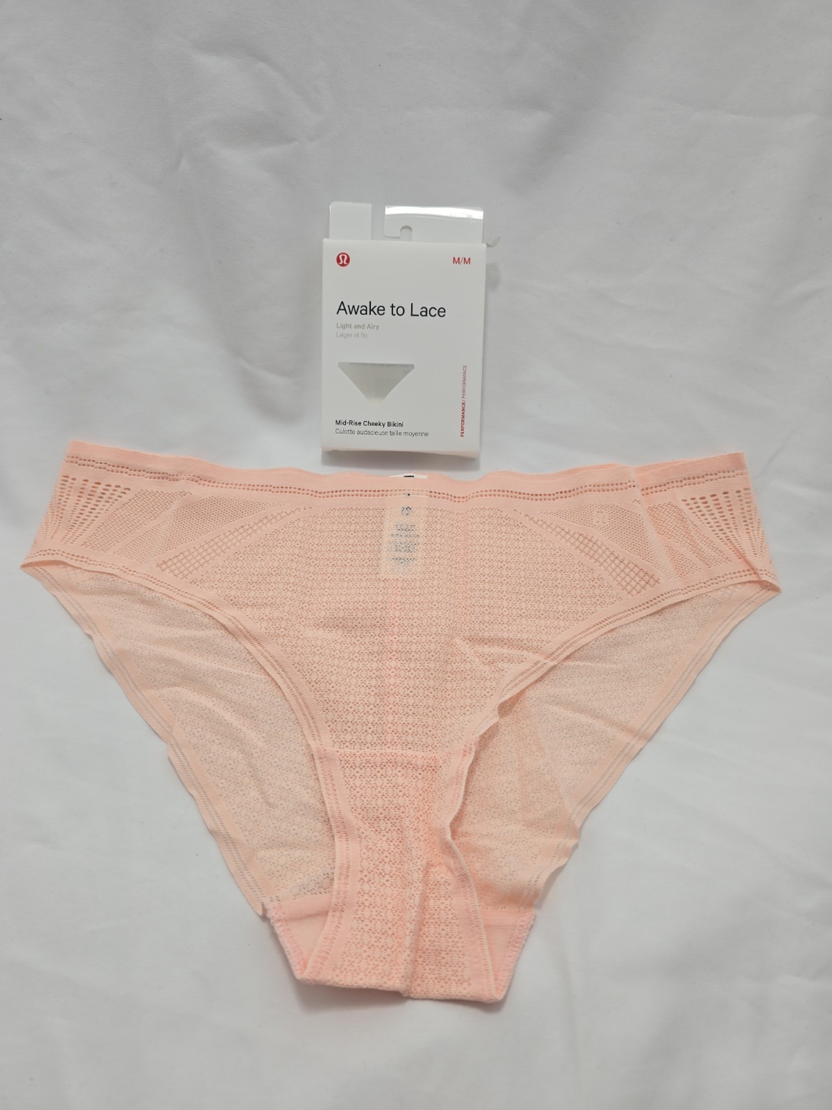 NWT Lululemon Awake To Lace Light And Airy Mid Rise Cheeky Bikini Panty Medium