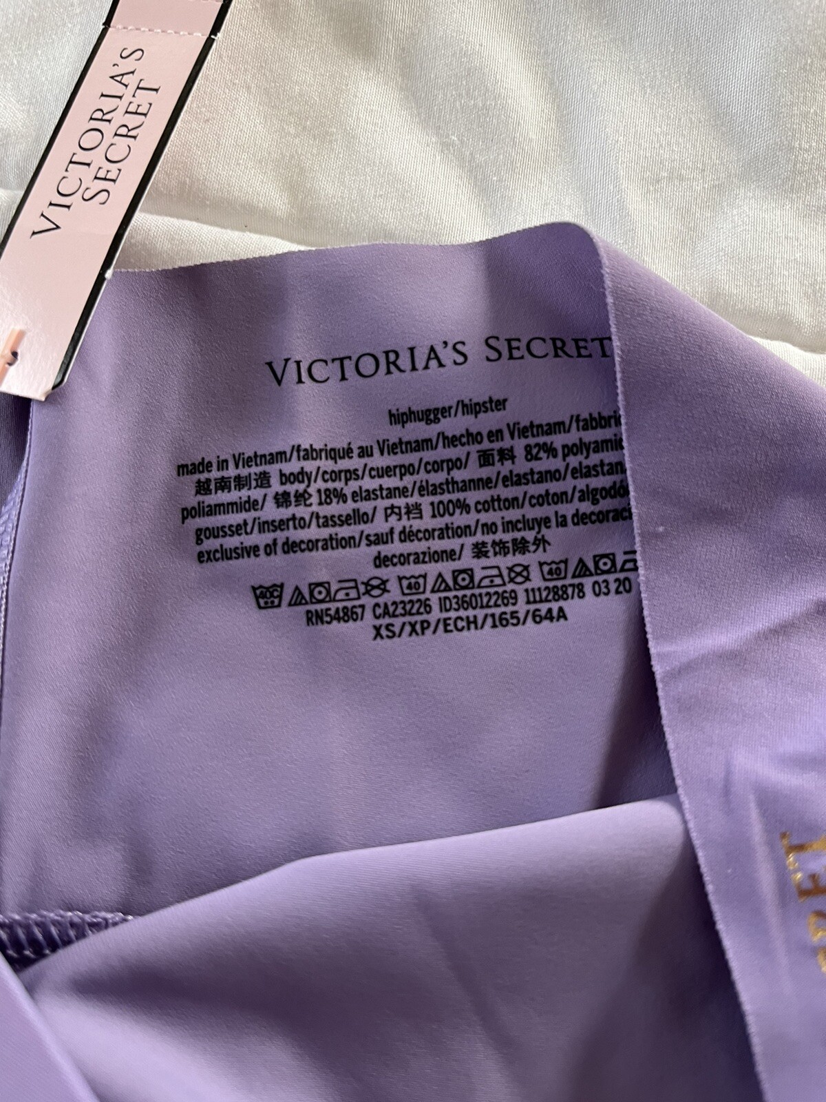 victorias secret hip hugger panties panty two pairs XS Burgundy Lilac Color NEW